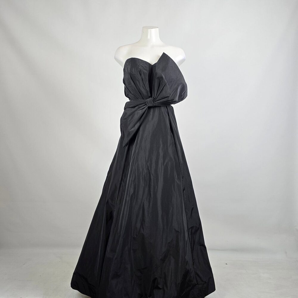 Donna Karan Black Strapless Bow Detail Event Gown Size 6
